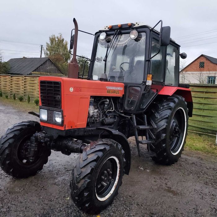 Трактро мтз 82.1