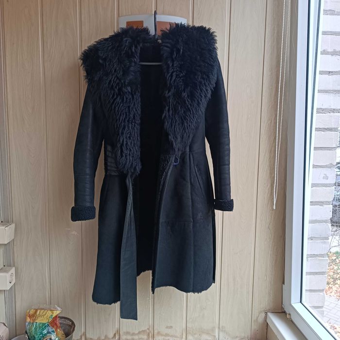 Дублёнка женская  б/у натуральный мех размер М