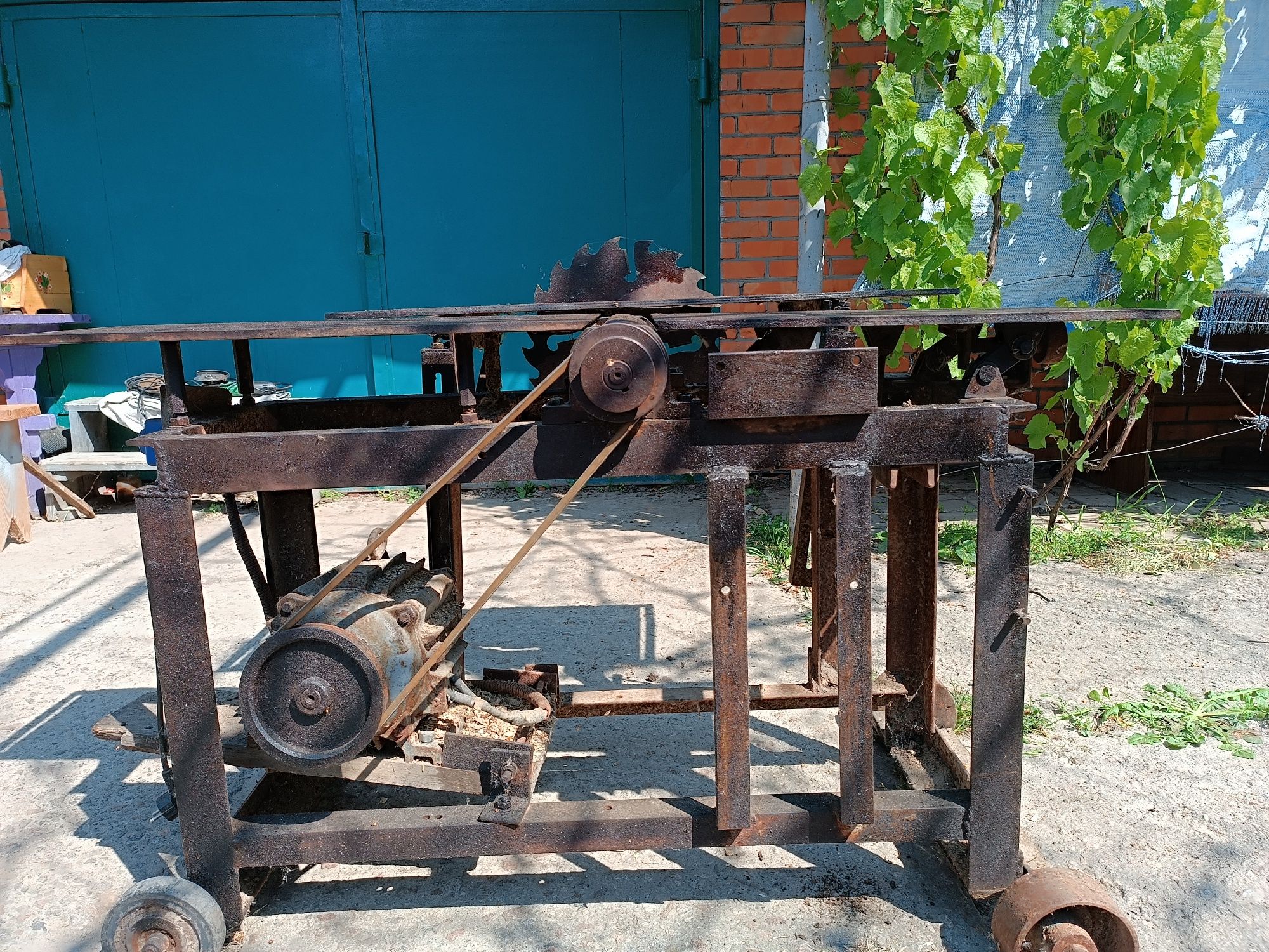 Продам станок циркулярний