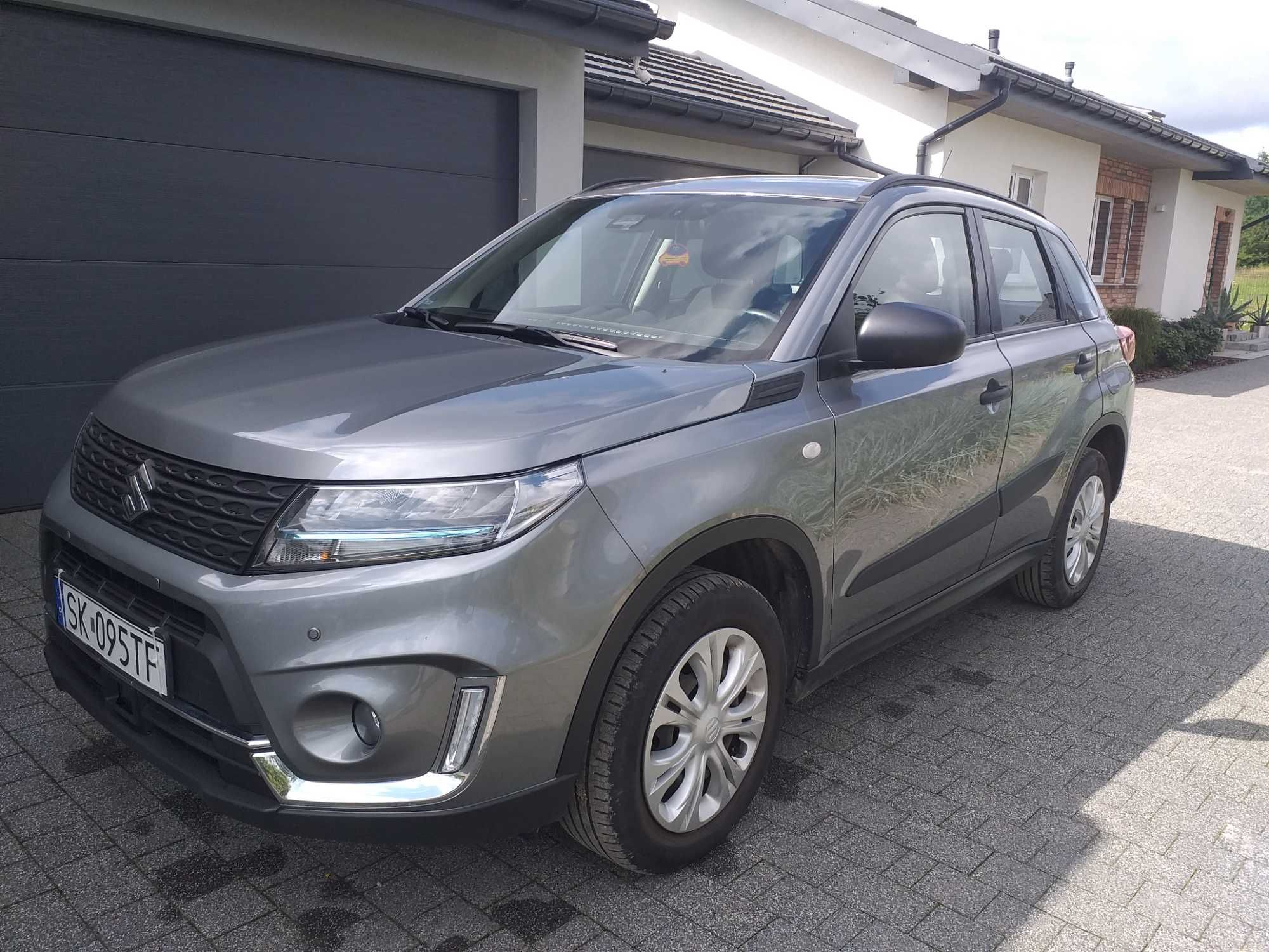 Sprzedam samochód Suzuki VITARA 1,4L HYBRYDA 2020R