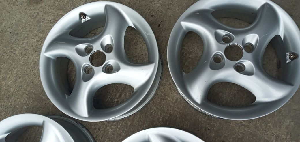 Титани Ford 4*108 ET40 R16