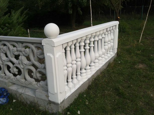 Balustrady betonowe,tralki 83 cm 58 cm