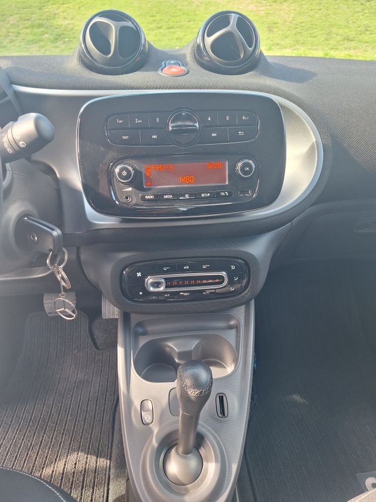 SMART FOUR Two 90 cv , 2019 - como novo