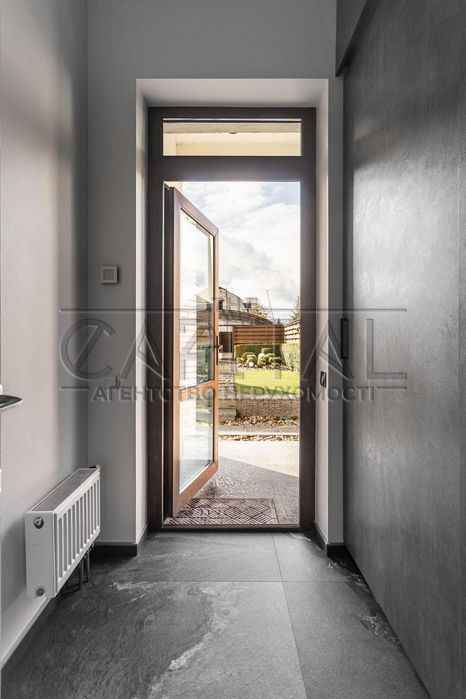 Пропонується в оренду шикарний будинок у Горенці 180м2