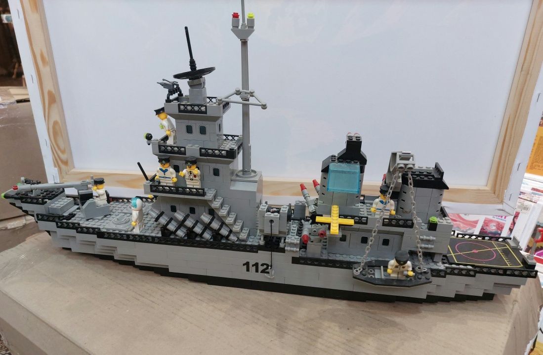 Конструктор LEGO Військовий корабель