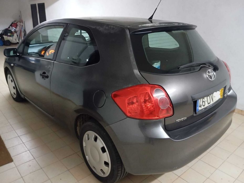 Toyota Auris Comercial