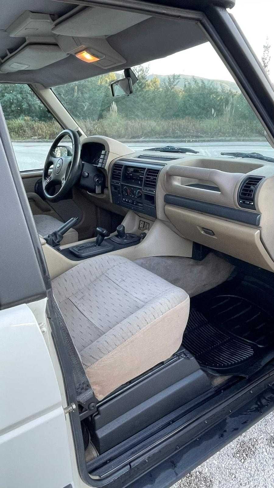 Land Rover Discovery 3.9 FXI V8