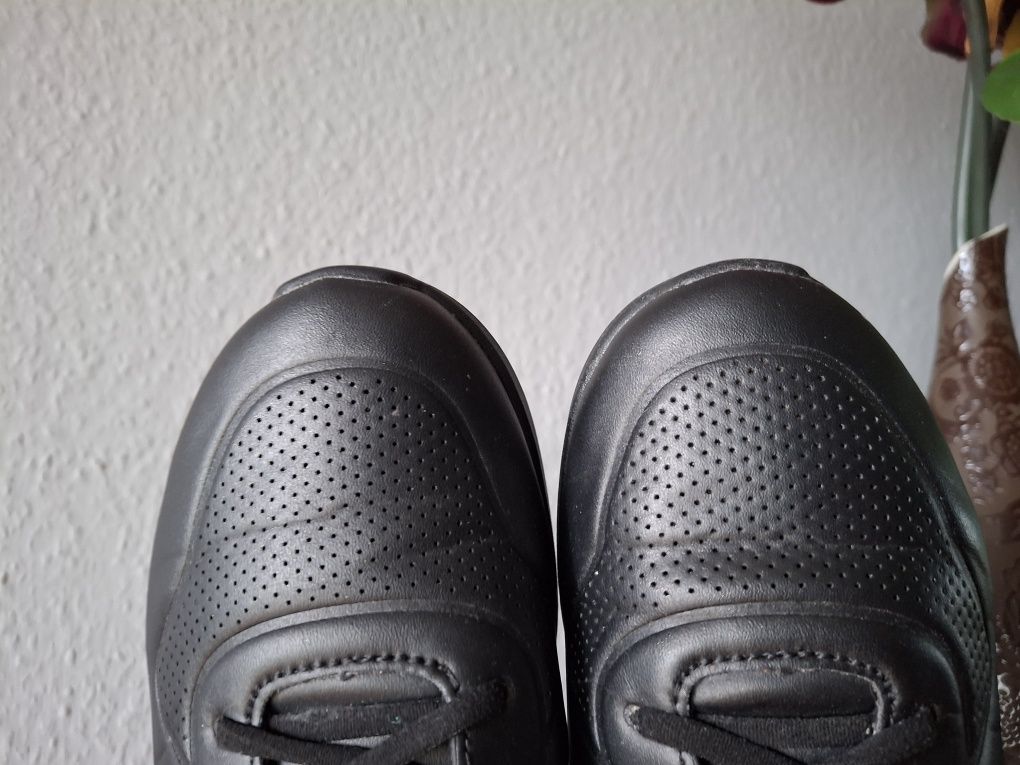 Skechers sneakersy damskie 39