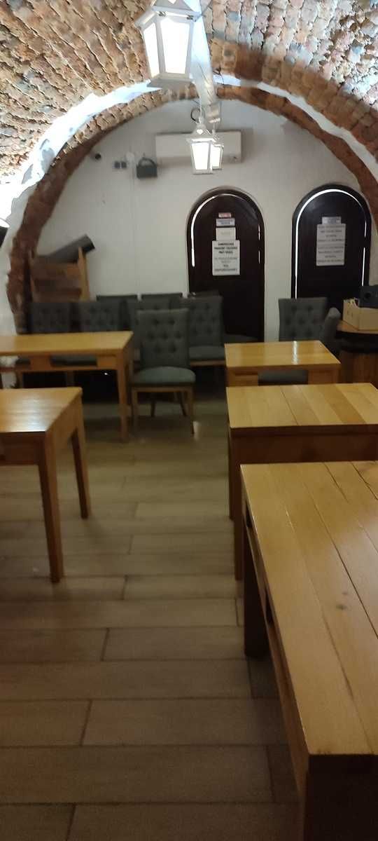 Lokal na restauracje w pełni wyposażony w centrum Wadowic do wynajęcia