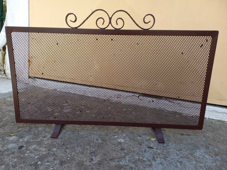 Ferro para Lareira de Lenha