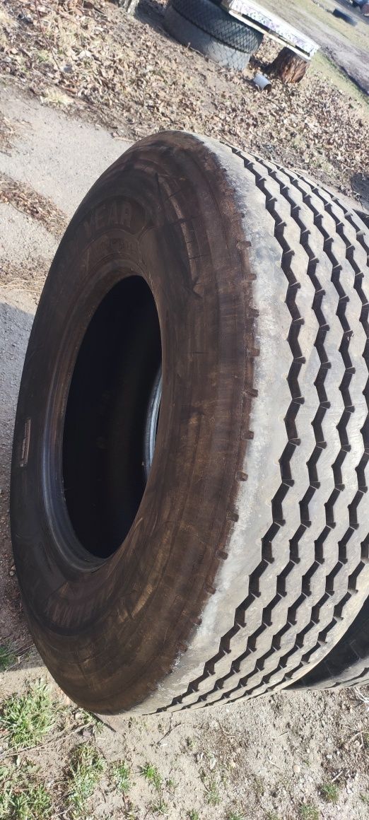 Шини 385/65/22.5 Goodyear ,Krone