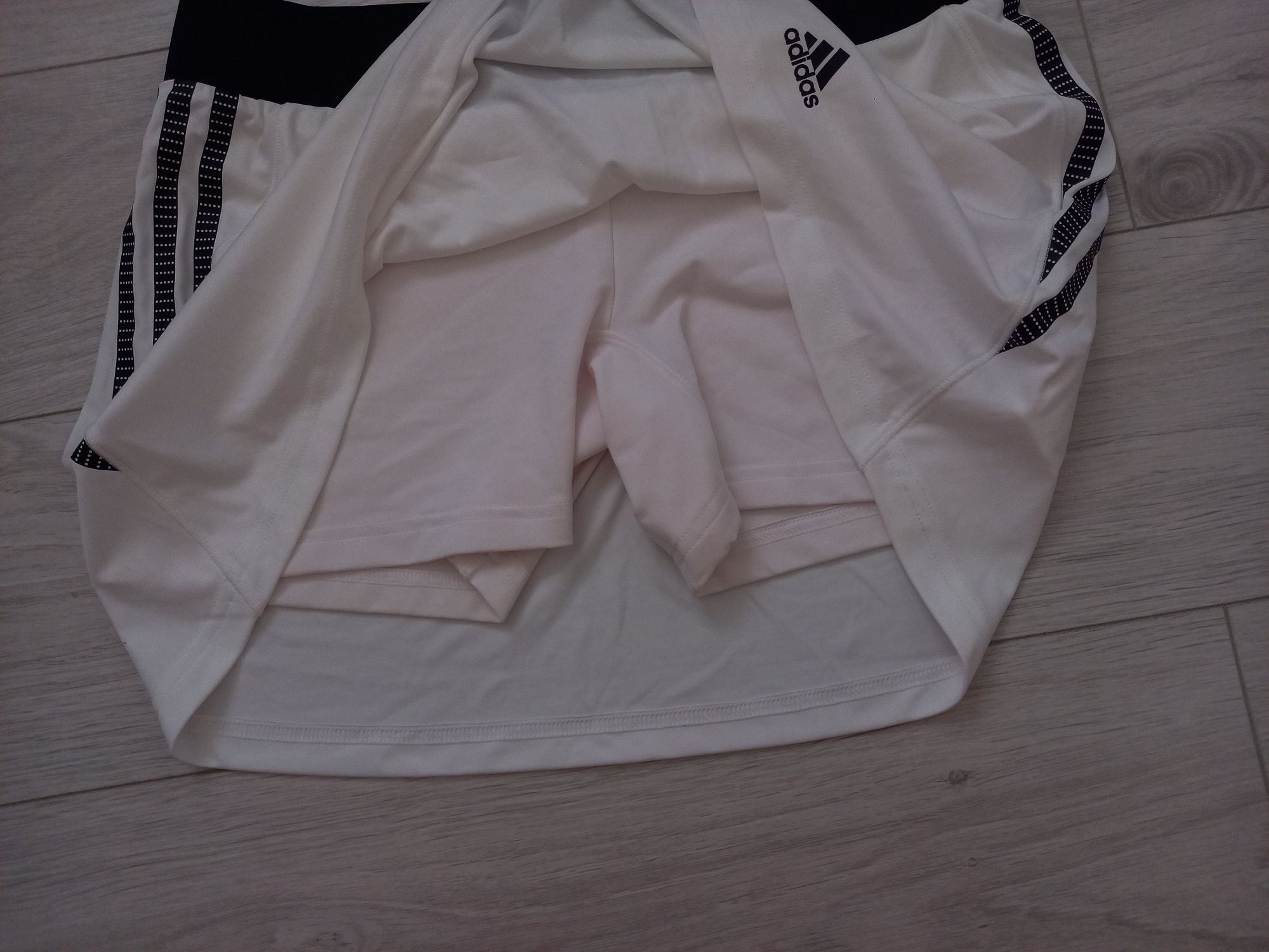 Spodenko- spódnica adidas