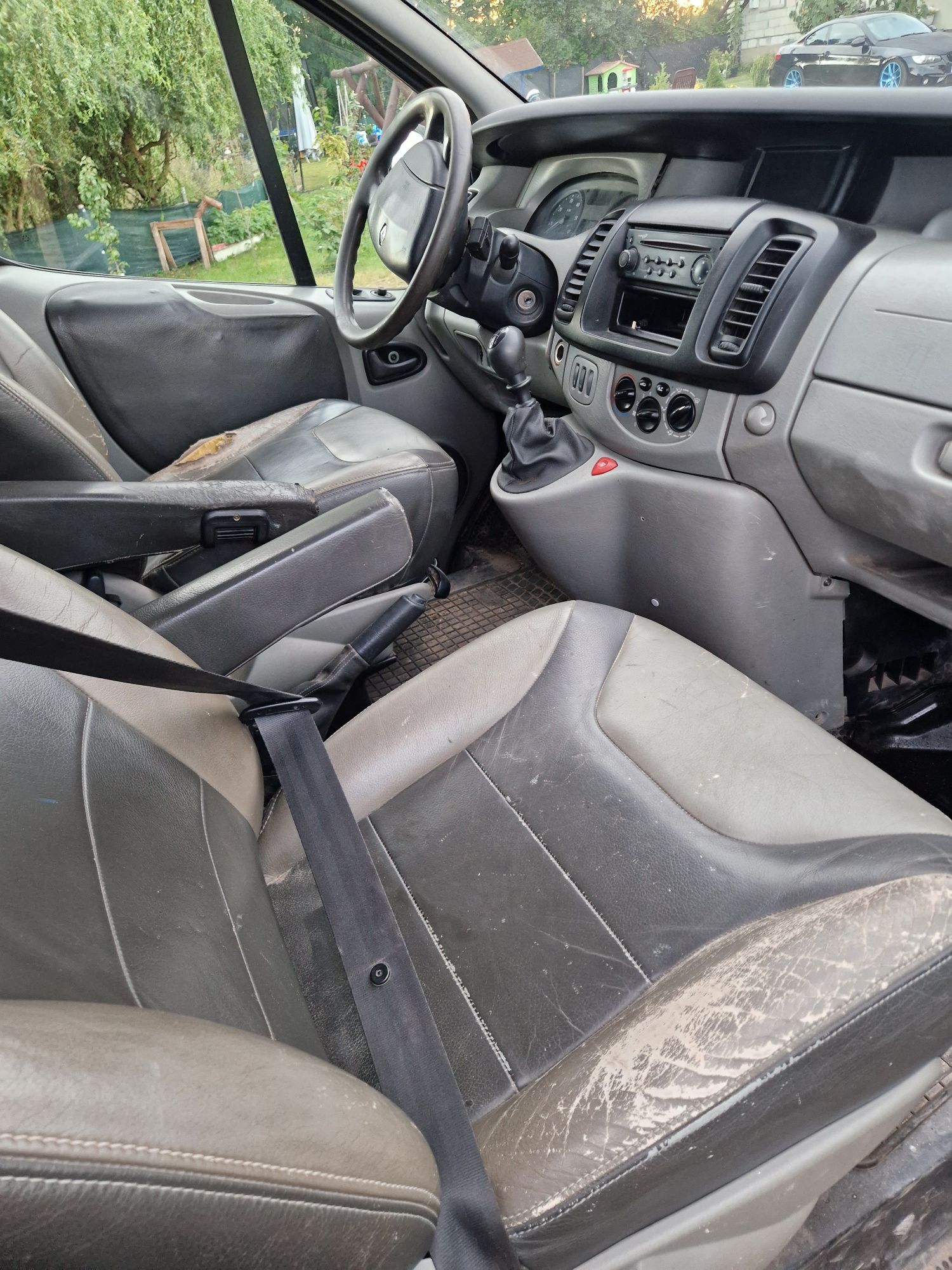 Renault trafic 2.5 cdti 2007r. 6900zl