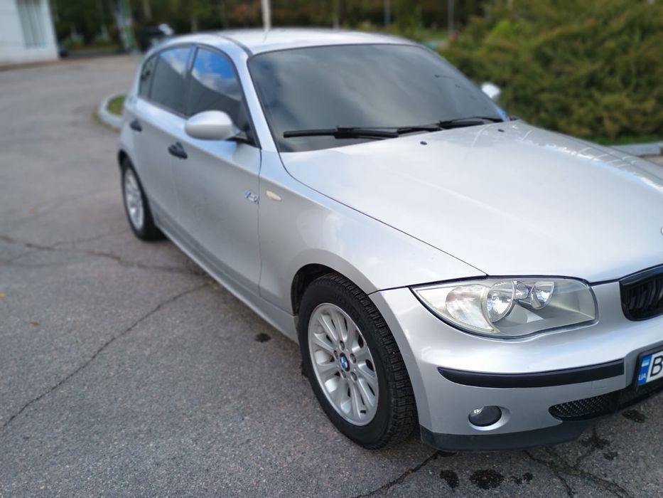 Продам BMW 1 series