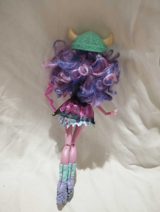 Ляльки монстер хай