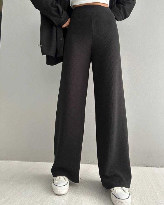 Жіночі теплі трикотажні штани в рубчик на флісі утеплені брюки