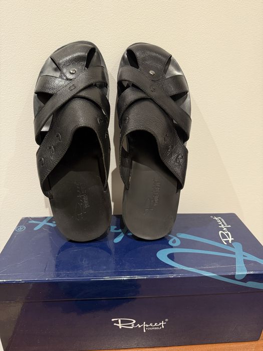 Шкіряні шльопанці чоловічі