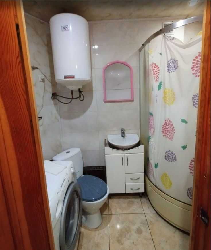 2 кім в багатоповерхівці район ПОЛЯ (КІРОВА) (715630)