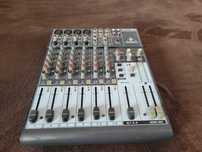 Behringer XENYX1204