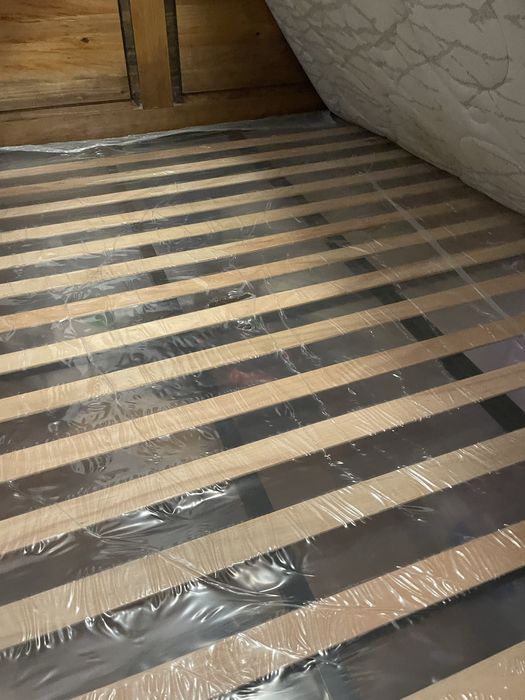 Cama de boa qualidade KING SIZE