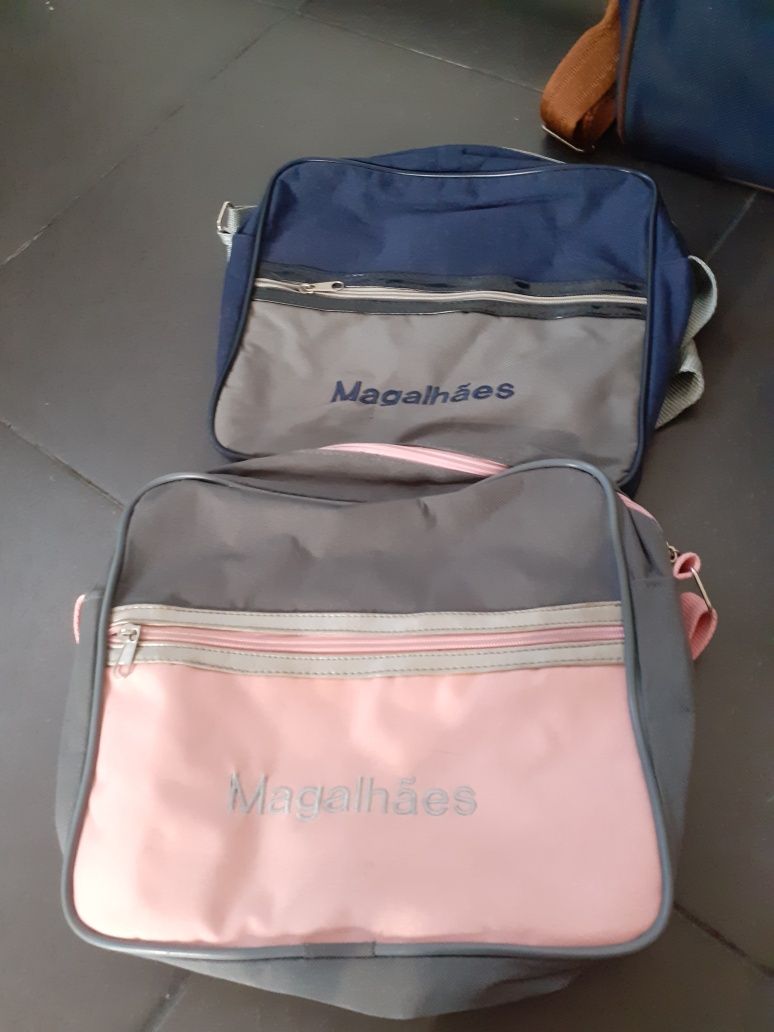 Mochilas : conjunto 8 unidades