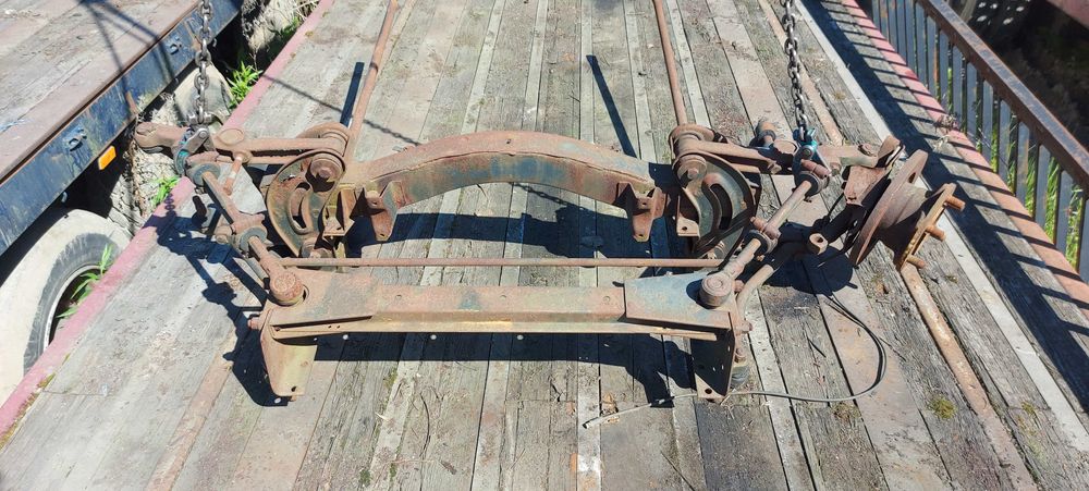 IVECO 65C17 zawieszenie przednie części piasta zwrotnica drążek wahacz