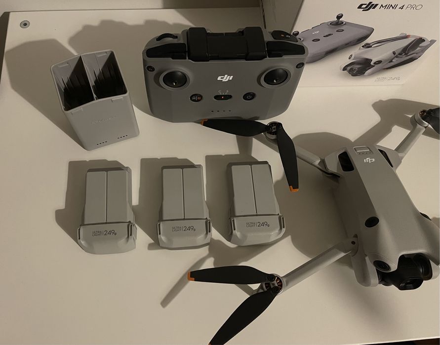 Dron DJI mini 4 pro