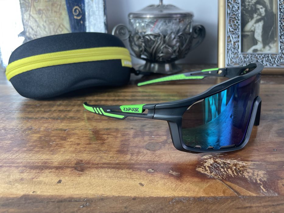 Zielone niebieskie okulary rowerowe sportowe Kapvoe z polaryzacją UV