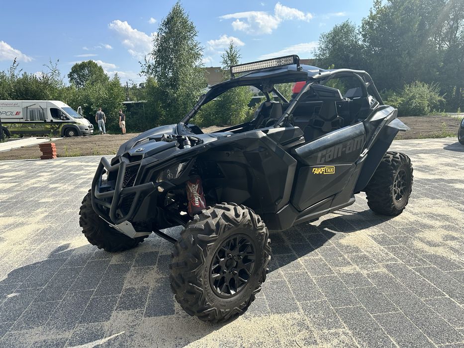 Canam Maverick x3