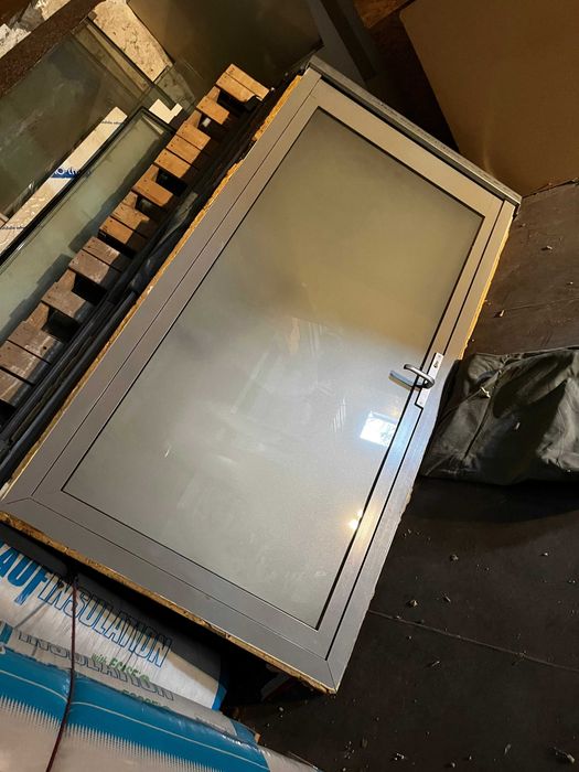 Drzwi szklano aluminiowe 90 lewe kolor RAL 9006 5 szt