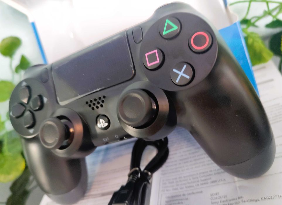 Ігрові пристрої бездротовий джойстик геймпад контролер ps 4 dualshock