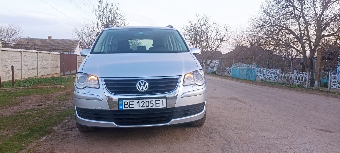 Volkswagen Touran