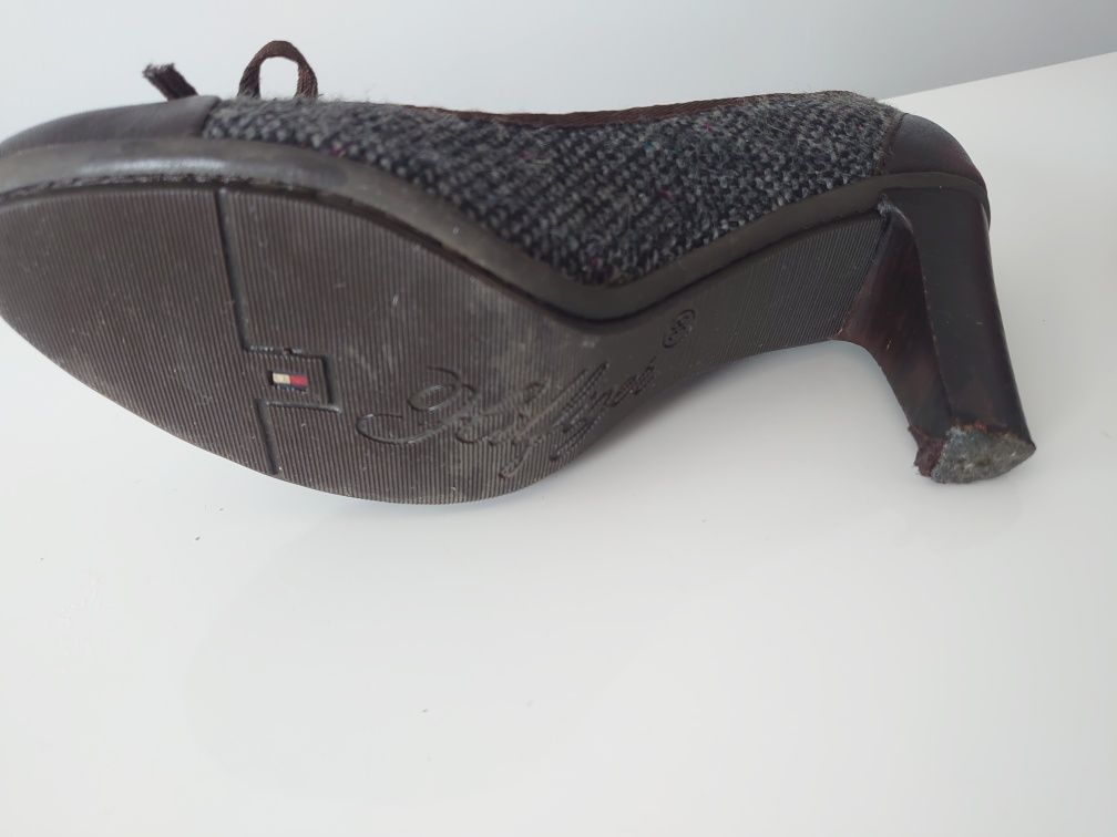 Czółenka Tommy Hilfiger 38