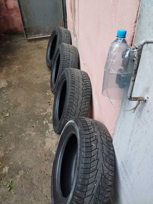 Резина зимова 215/60R16 Hankook 2020рік