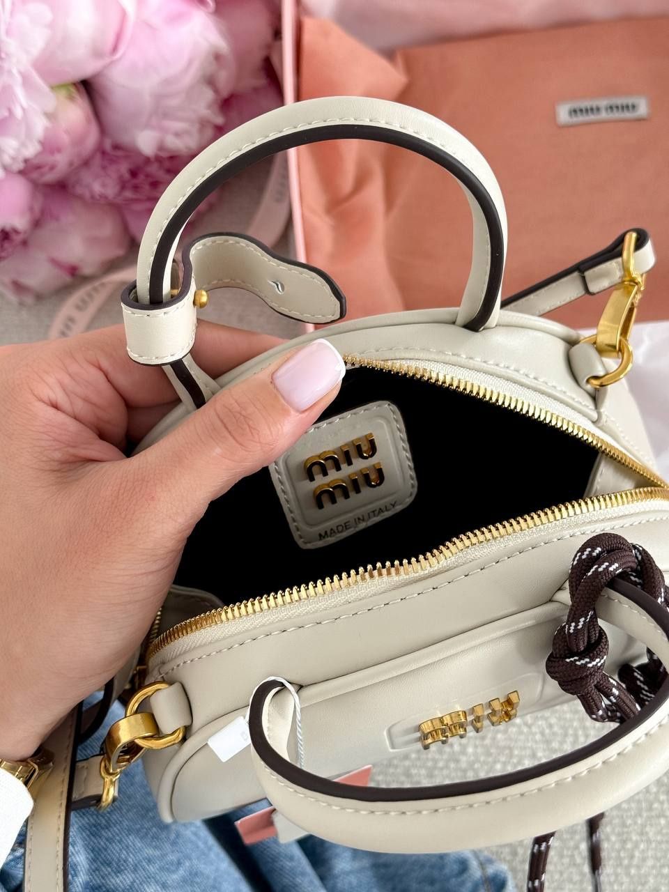 Сумочка MIU MIU.