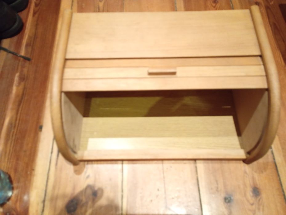 Pojemnik na chleb drewniany