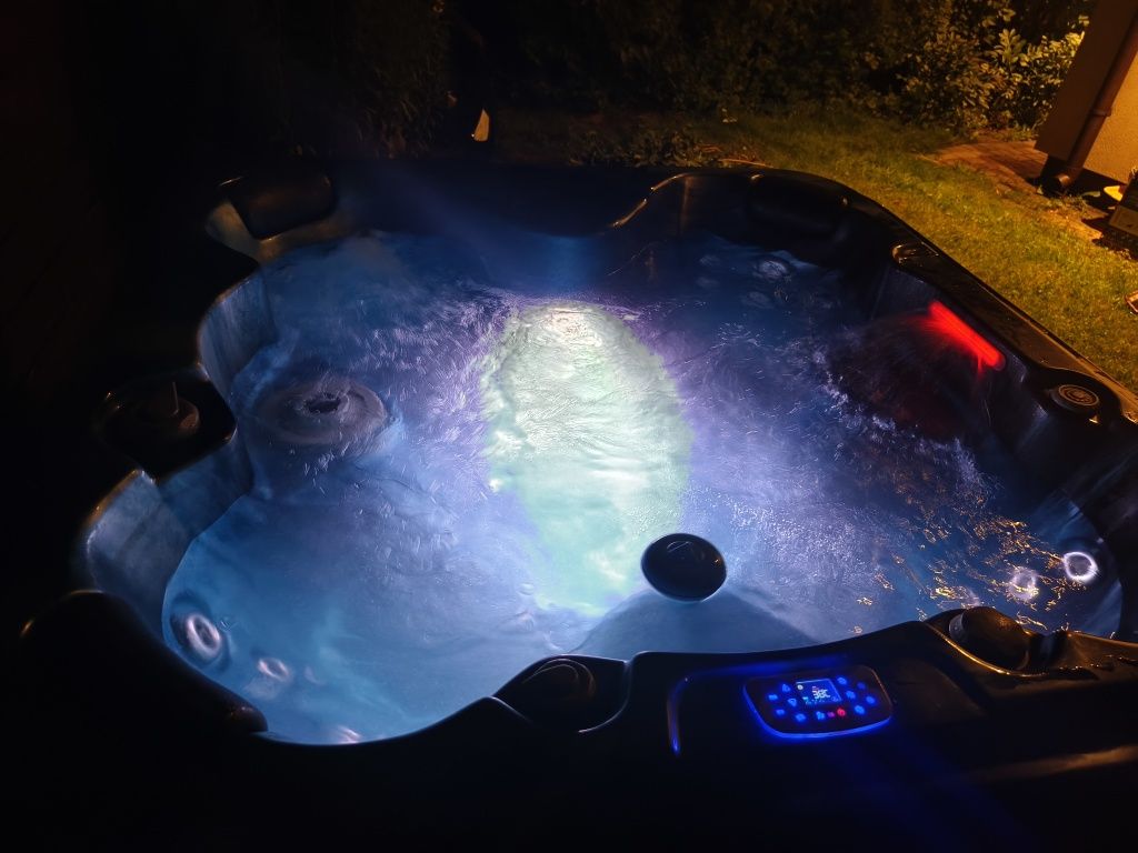 Jacuzzi ogrodowe Wanna SPA