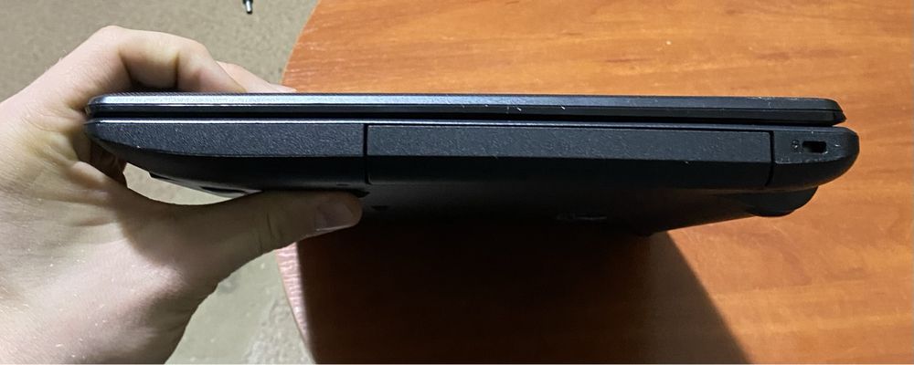 Ноутбук Asus R512C 15.6"/6GB RAM/720GB HDD! N2083