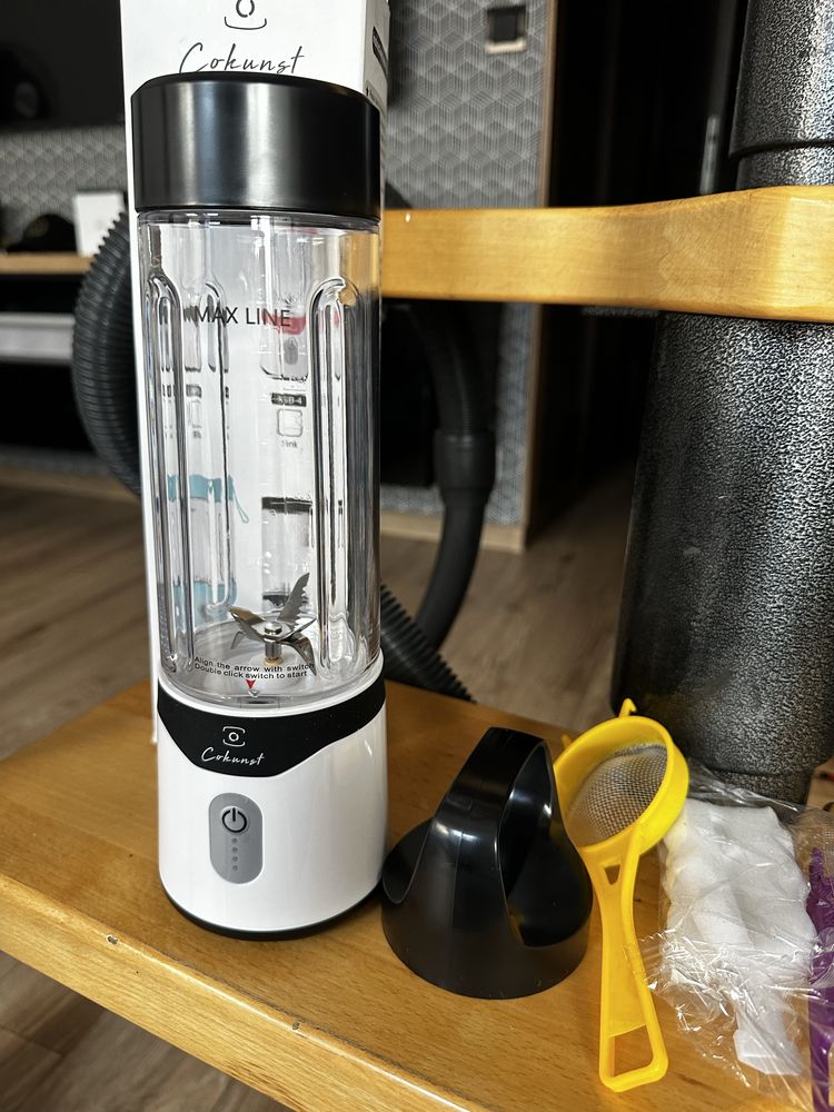 COKUNST Przenośny blender do smoothie i shake'ów, 500 ml