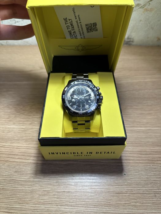 Годинник INVICTA. Collection making History
