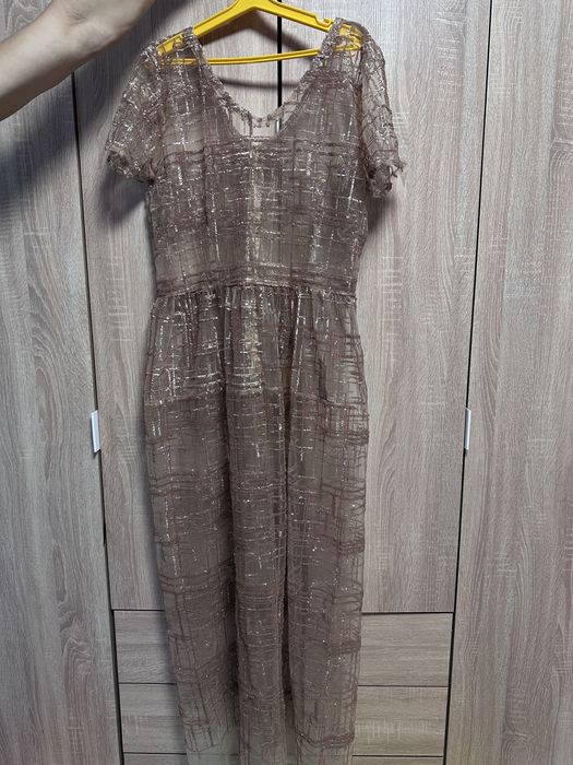 Святкова сукня в пол