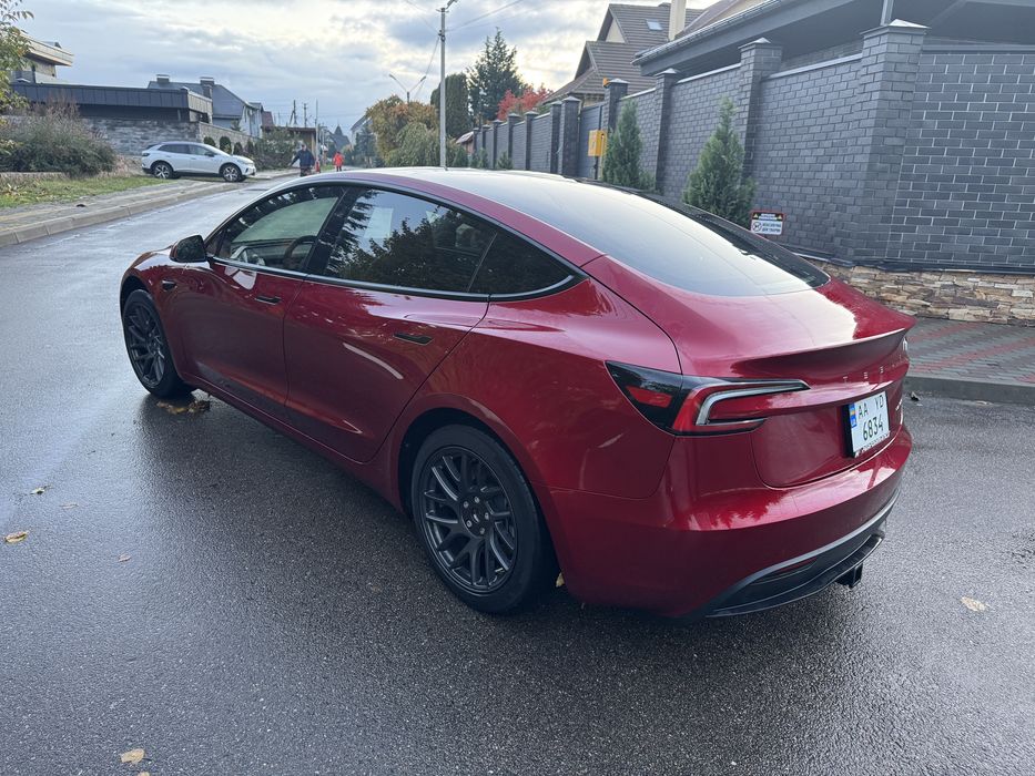 Tesla model 3 2024. Абсолютно ЦІЛА! Більше фото та інформації в лс