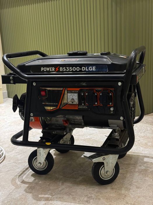 Бензиновий генератор 3.6Квт