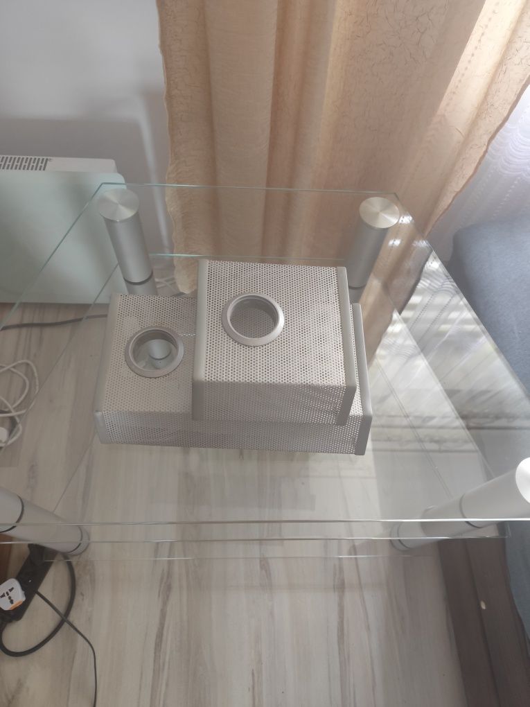 Sprzedam stolik pod TV