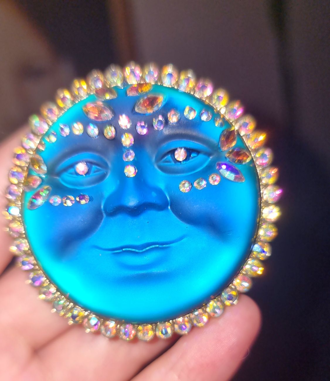 Велика розкішна брошка "Moon Face" " Kirks Folly"