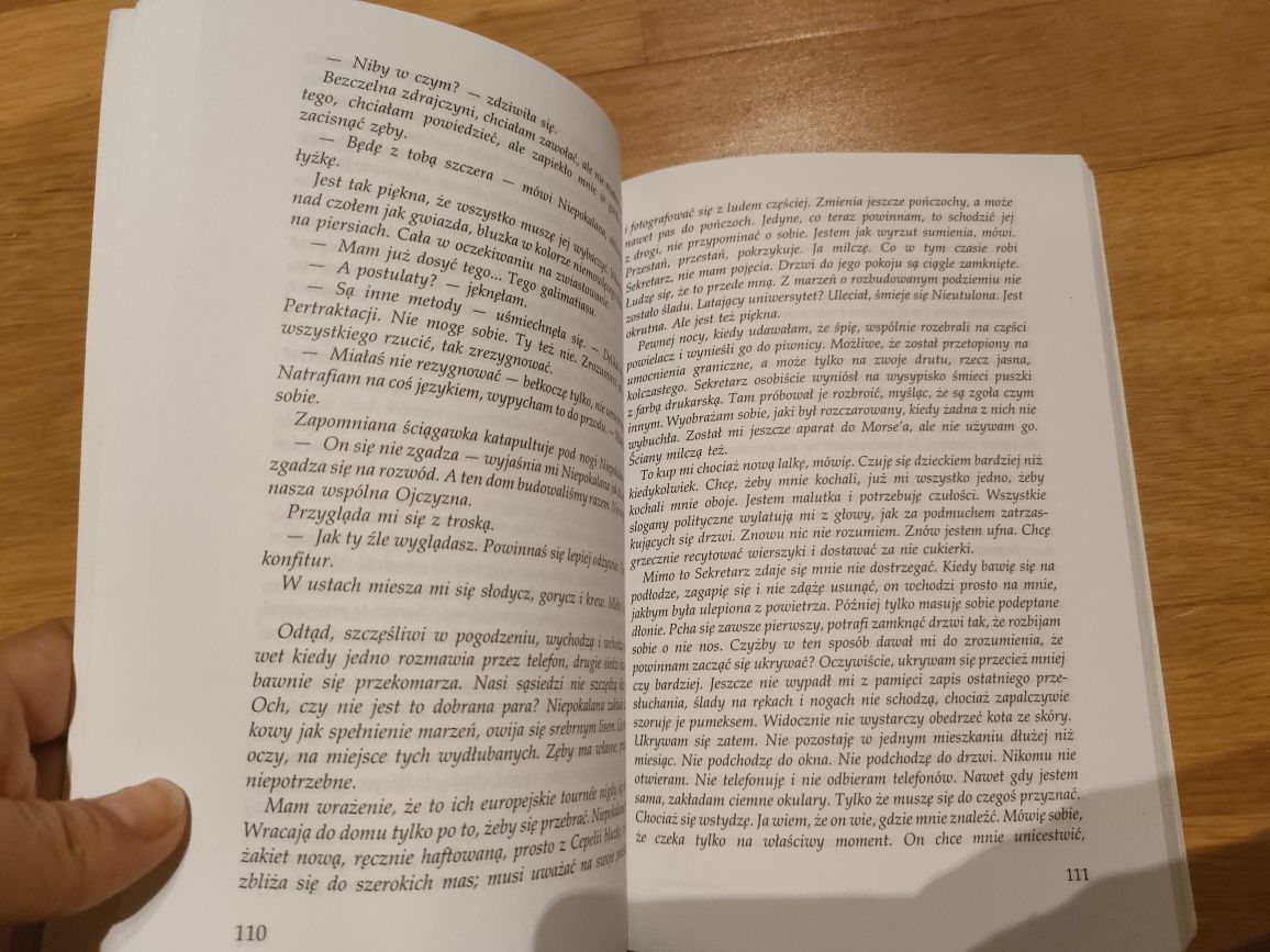 Absolutna amnezja, Izabela Filipiak