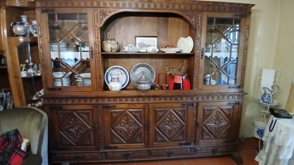 Movel de sala antigo  2.60 metros