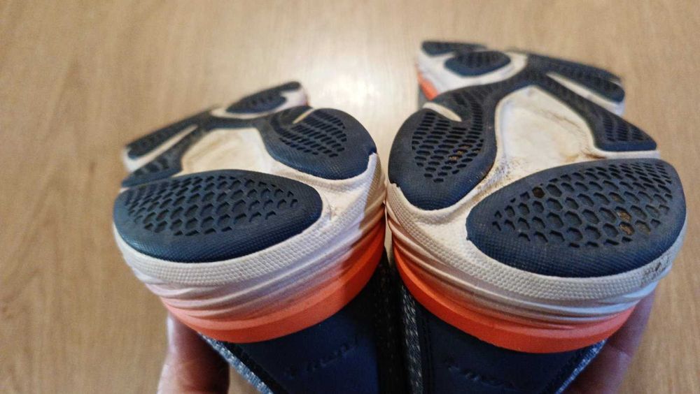 кроссовки размер 41,5