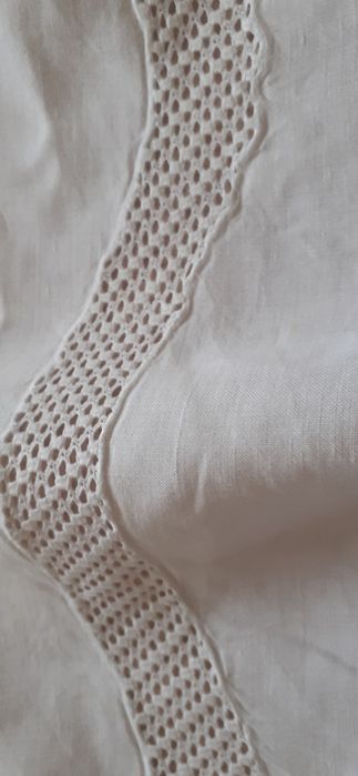 Maravilha de Lenço eml Linho e Seda Bordados Manuais