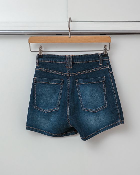 Jeansowe shorty z przetarciami high waist